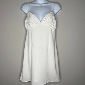 FOREVER 21 white‎ bodycon dress